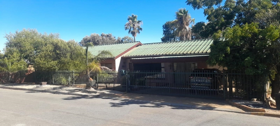 3 Bedroom Property for Sale in Moorreesburg Western Cape